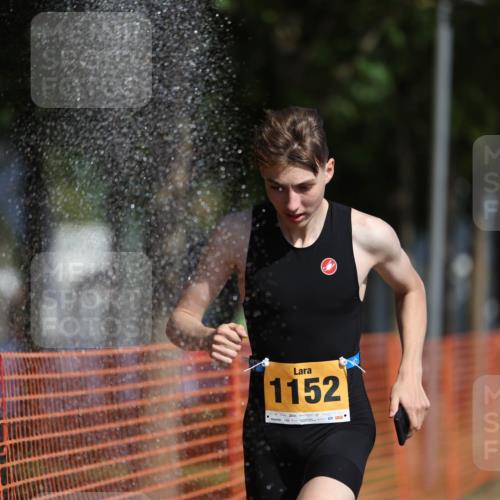 07.09.2025 - 19. Norderstedt Triathlon Michael Strokosch http://msf.ph/oto/8813287 07.09.2025 11:42:36 Laufen 1152, 1395 meine-sportfotos.de