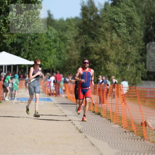 07.09.2025 - 19. Norderstedt Triathlon Michael Strokosch http://msf.ph/oto/8813711 07.09.2025 11:43:13 Laufen 238, 1227 meine-sportfotos.de