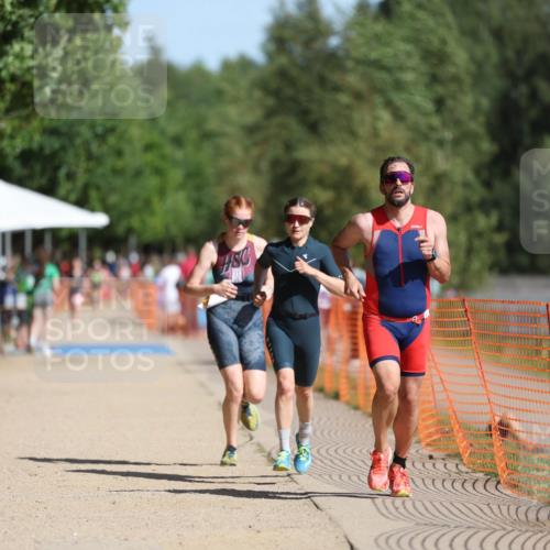 07.09.2025 - 19. Norderstedt Triathlon Michael Strokosch http://msf.ph/oto/8813795 07.09.2025 11:43:17 Laufen 238, 1182, 1227 meine-sportfotos.de
