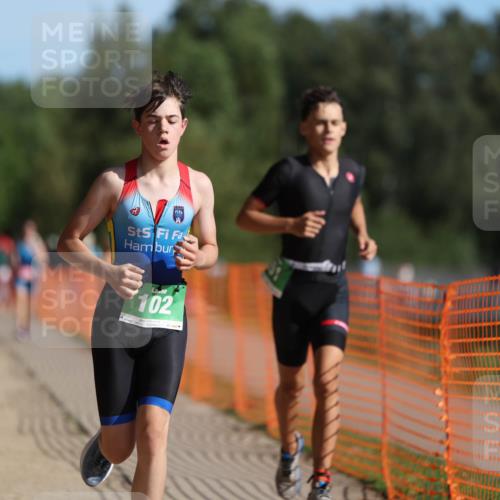 07.09.2025 - 19. Norderstedt Triathlon Michael Strokosch http://msf.ph/oto/8813826 07.09.2025 10:44:49 Laufen 102, 651 meine-sportfotos.de