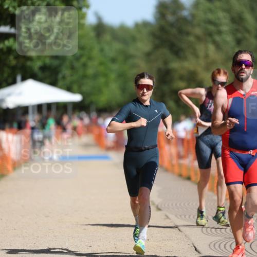 07.09.2025 - 19. Norderstedt Triathlon Michael Strokosch http://msf.ph/oto/8813839 07.09.2025 11:43:18 Laufen 238, 1182, 1227 meine-sportfotos.de