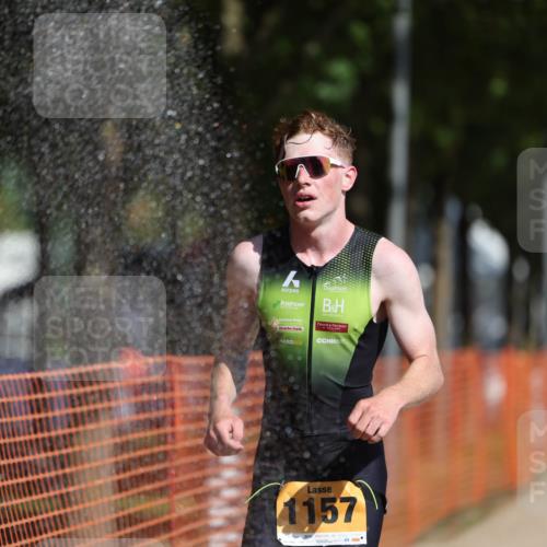 07.09.2025 - 19. Norderstedt Triathlon Michael Strokosch http://msf.ph/oto/8814088 07.09.2025 11:43:40 Laufen 1157, 1390 meine-sportfotos.de