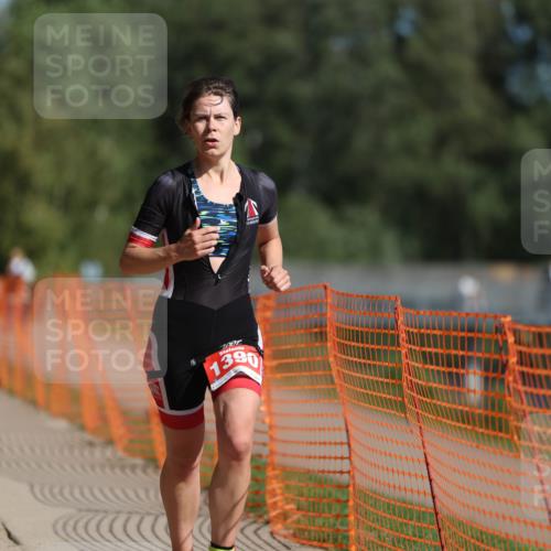 07.09.2025 - 19. Norderstedt Triathlon Michael Strokosch http://msf.ph/oto/8814219 07.09.2025 11:43:44 Laufen 1157, 1196, 1236, 1390 meine-sportfotos.de