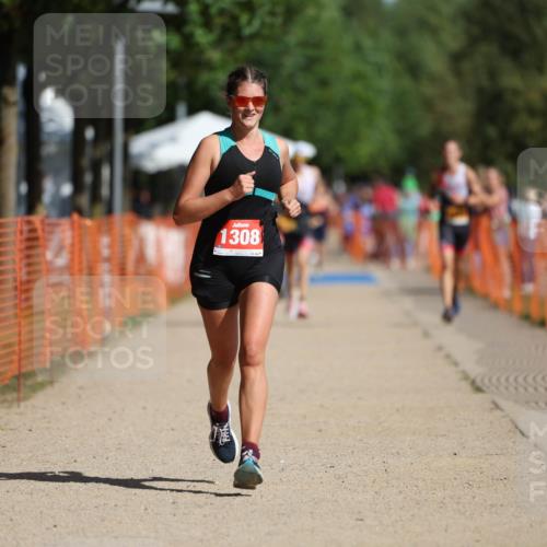 07.09.2025 - 19. Norderstedt Triathlon Michael Strokosch http://msf.ph/oto/8814452 07.09.2025 11:43:54 Laufen 1196, 1236, 1308 meine-sportfotos.de