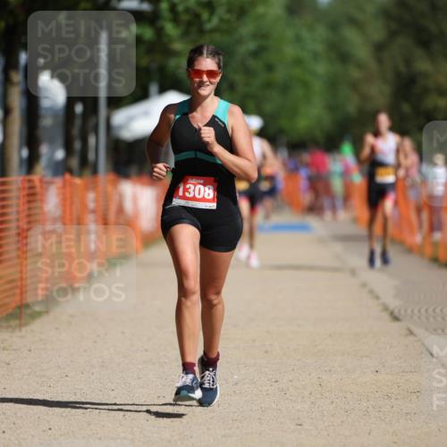 07.09.2025 - 19. Norderstedt Triathlon Michael Strokosch http://msf.ph/oto/8814462 07.09.2025 11:43:55 Laufen 1174, 1196, 1308 meine-sportfotos.de