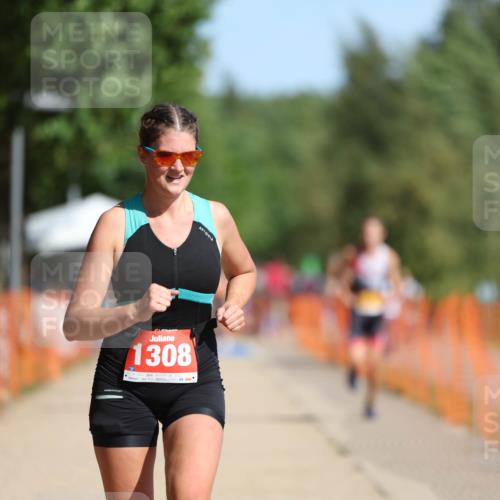 07.09.2025 - 19. Norderstedt Triathlon Michael Strokosch http://msf.ph/oto/8814497 07.09.2025 11:43:56 Laufen 1174, 1308 meine-sportfotos.de