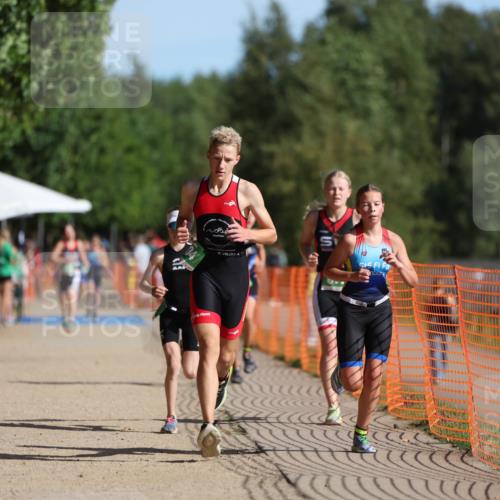 07.09.2025 - 19. Norderstedt Triathlon Michael Strokosch http://msf.ph/oto/8814509 07.09.2025 10:45:26 Laufen 57, 89, 104, 668, 669, 670 meine-sportfotos.de