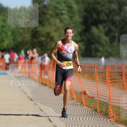 07.09.2025 - 19. Norderstedt Triathlon Michael Strokosch http://msf.ph/oto/8814550 07.09.2025 11:44:00 Laufen 1174, 1176, 1308 meine-sportfotos.de