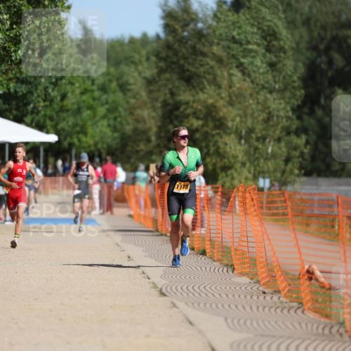 07.09.2025 - 19. Norderstedt Triathlon Michael Strokosch http://msf.ph/oto/8814899 07.09.2025 11:44:34 Laufen 1163, 1173 meine-sportfotos.de