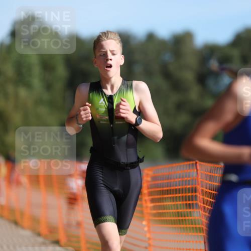 07.09.2025 - 19. Norderstedt Triathlon Michael Strokosch http://msf.ph/oto/8814900 07.09.2025 10:45:49 Laufen 115, 126, 638 meine-sportfotos.de