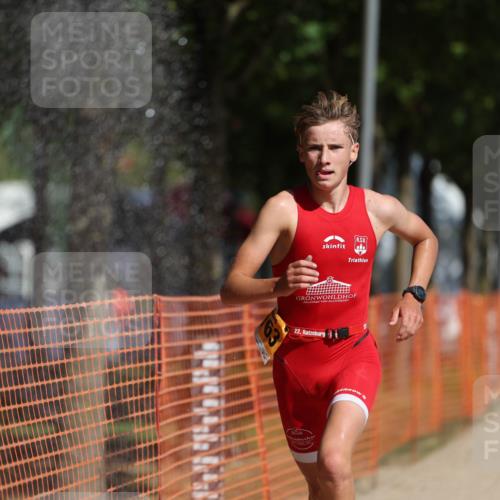 07.09.2025 - 19. Norderstedt Triathlon Michael Strokosch http://msf.ph/oto/8815048 07.09.2025 11:44:42 Laufen 806, 1163, 1173 meine-sportfotos.de