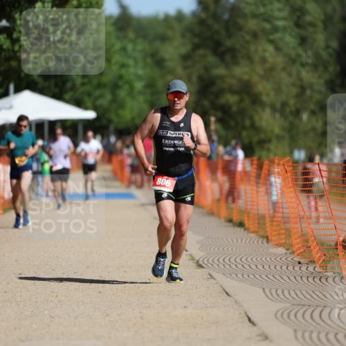 07.09.2025 - 19. Norderstedt Triathlon Michael Strokosch http://msf.ph/oto/8815112 07.09.2025 11:44:45 Laufen 806, 1163, 1173, 1210 meine-sportfotos.de