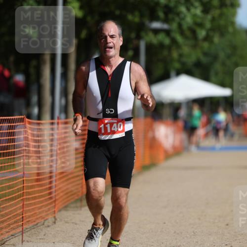 07.09.2025 - 19. Norderstedt Triathlon Michael Strokosch http://msf.ph/oto/8815168 07.09.2025 10:46:01 Laufen 58, 636, 643, 683, 1140 meine-sportfotos.de