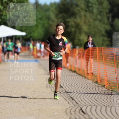 07.09.2025 - 19. Norderstedt Triathlon Michael Strokosch http://msf.ph/oto/8815240 07.09.2025 10:46:07 Laufen 125, 1140 meine-sportfotos.de