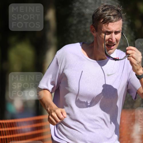 07.09.2025 - 19. Norderstedt Triathlon Michael Strokosch http://msf.ph/oto/8815483 07.09.2025 11:45:00 Laufen 300, 1274 meine-sportfotos.de