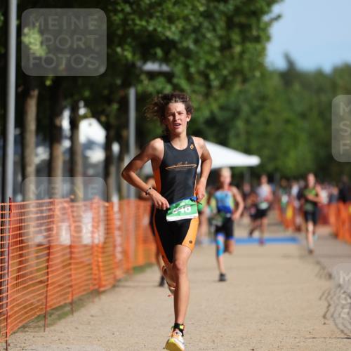 07.09.2025 - 19. Norderstedt Triathlon Michael Strokosch http://msf.ph/oto/8815784 07.09.2025 10:46:48 Laufen 106, 646 meine-sportfotos.de