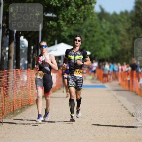 07.09.2025 - 19. Norderstedt Triathlon Michael Strokosch http://msf.ph/oto/8815944 07.09.2025 11:45:34 Laufen 760, 1153, 1175 meine-sportfotos.de