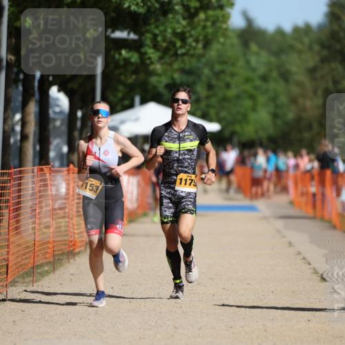 07.09.2025 - 19. Norderstedt Triathlon Michael Strokosch http://msf.ph/oto/8815952 07.09.2025 11:45:34 Laufen 760, 1153, 1175 meine-sportfotos.de