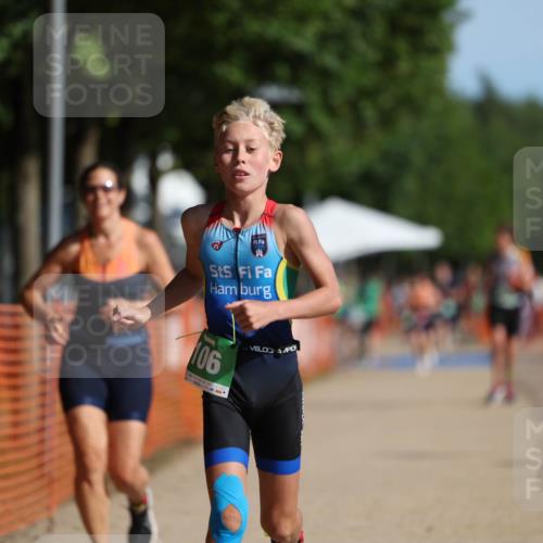 07.09.2025 - 19. Norderstedt Triathlon Michael Strokosch http://msf.ph/oto/8815958 07.09.2025 10:46:55 Laufen 105, 106, 646, 1144 meine-sportfotos.de