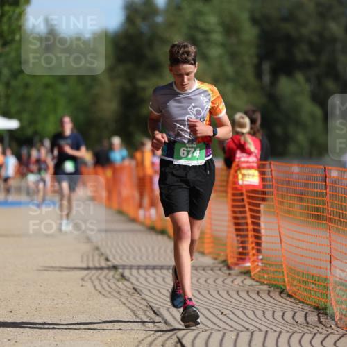 07.09.2025 - 19. Norderstedt Triathlon Michael Strokosch http://msf.ph/oto/8816060 07.09.2025 10:47:03 Laufen 105, 674, 693 meine-sportfotos.de