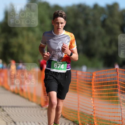 07.09.2025 - 19. Norderstedt Triathlon Michael Strokosch http://msf.ph/oto/8816101 07.09.2025 10:47:04 Laufen 105, 674, 693 meine-sportfotos.de