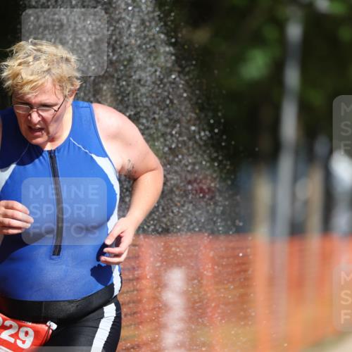 07.09.2025 - 19. Norderstedt Triathlon Michael Strokosch http://msf.ph/oto/8816245 07.09.2025 11:45:46 Laufen 203, 229 meine-sportfotos.de