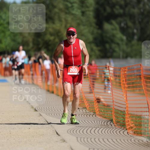 07.09.2025 - 19. Norderstedt Triathlon Michael Strokosch http://msf.ph/oto/8816264 07.09.2025 11:45:49 Laufen 203, 229 meine-sportfotos.de