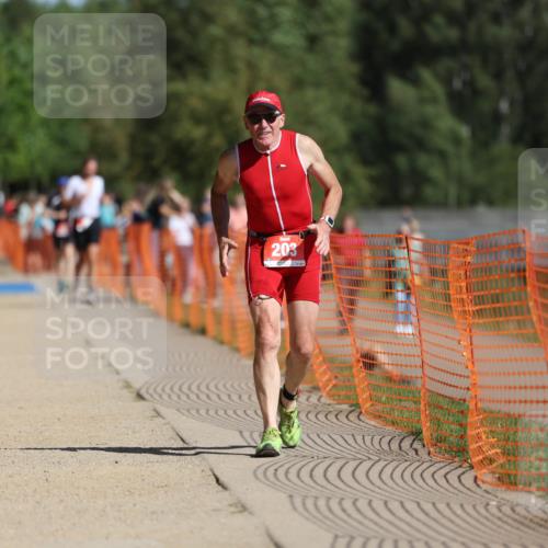 07.09.2025 - 19. Norderstedt Triathlon Michael Strokosch http://msf.ph/oto/8816267 07.09.2025 11:45:49 Laufen 203, 229 meine-sportfotos.de