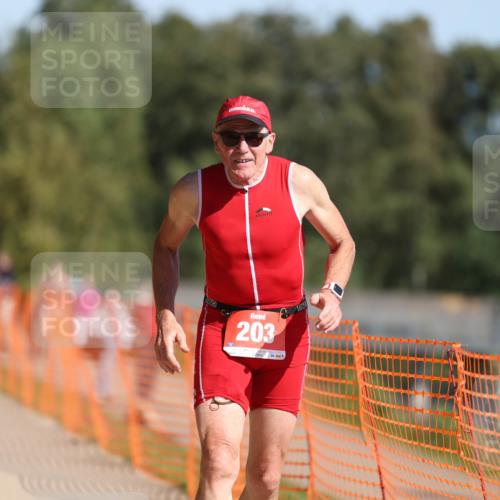 07.09.2025 - 19. Norderstedt Triathlon Michael Strokosch http://msf.ph/oto/8816273 07.09.2025 11:45:52 Laufen 203 meine-sportfotos.de