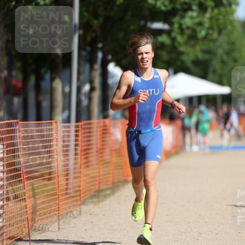 07.09.2025 - 19. Norderstedt Triathlon Michael Strokosch http://msf.ph/oto/8816311 07.09.2025 11:46:00 Laufen 276, 1165 meine-sportfotos.de