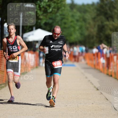 07.09.2025 - 19. Norderstedt Triathlon Michael Strokosch http://msf.ph/oto/8816436 07.09.2025 11:46:19 Laufen 796, 1162 meine-sportfotos.de