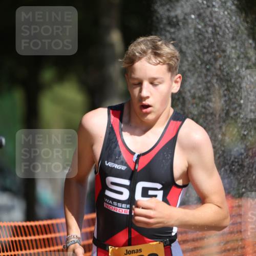 07.09.2025 - 19. Norderstedt Triathlon Michael Strokosch http://msf.ph/oto/8816494 07.09.2025 11:46:23 Laufen 796, 1162 meine-sportfotos.de