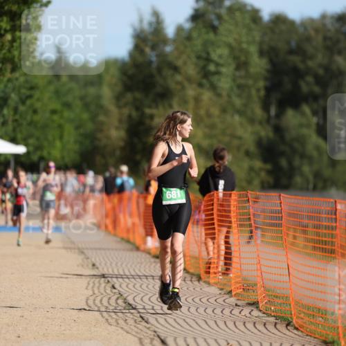 07.09.2025 - 19. Norderstedt Triathlon Michael Strokosch http://msf.ph/oto/8816514 07.09.2025 10:47:40 Laufen 681 meine-sportfotos.de