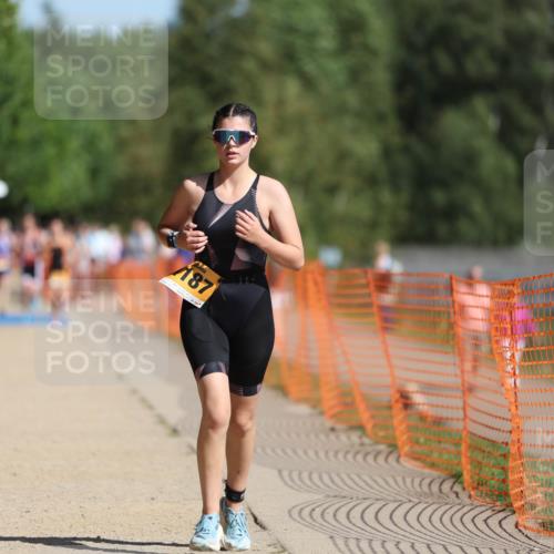07.09.2025 - 19. Norderstedt Triathlon Michael Strokosch http://msf.ph/oto/8816531 07.09.2025 11:46:35 Laufen 1172, 1187, 1279 meine-sportfotos.de