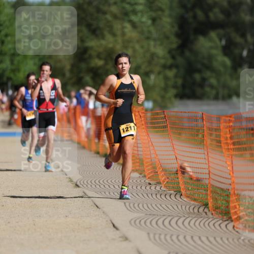 07.09.2025 - 19. Norderstedt Triathlon Michael Strokosch http://msf.ph/oto/8816635 07.09.2025 11:46:48 Laufen 704, 1179, 1186, 1211 meine-sportfotos.de