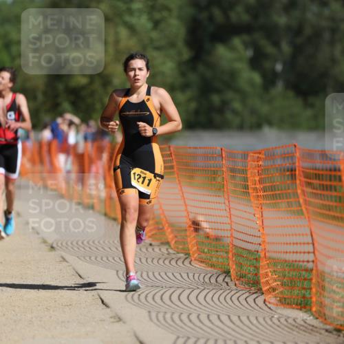 07.09.2025 - 19. Norderstedt Triathlon Michael Strokosch http://msf.ph/oto/8816655 07.09.2025 11:46:49 Laufen 704, 1179, 1186, 1211 meine-sportfotos.de
