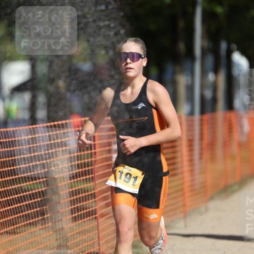 07.09.2025 - 19. Norderstedt Triathlon Michael Strokosch http://msf.ph/oto/8816784 07.09.2025 11:47:00 Laufen 296, 1179, 1191 meine-sportfotos.de