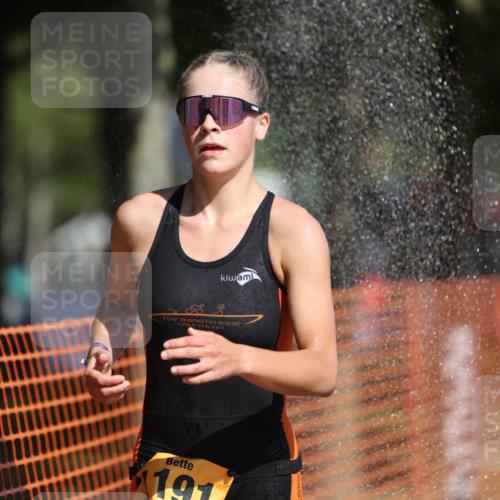 07.09.2025 - 19. Norderstedt Triathlon Michael Strokosch http://msf.ph/oto/8816805 07.09.2025 11:47:01 Laufen 296, 1191 meine-sportfotos.de
