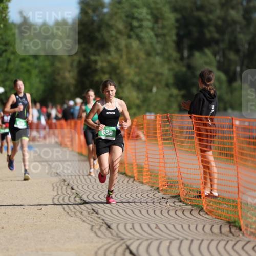07.09.2025 - 19. Norderstedt Triathlon Michael Strokosch http://msf.ph/oto/8816831 07.09.2025 10:47:53 Laufen 62, 83, 639, 1110, 1151 meine-sportfotos.de