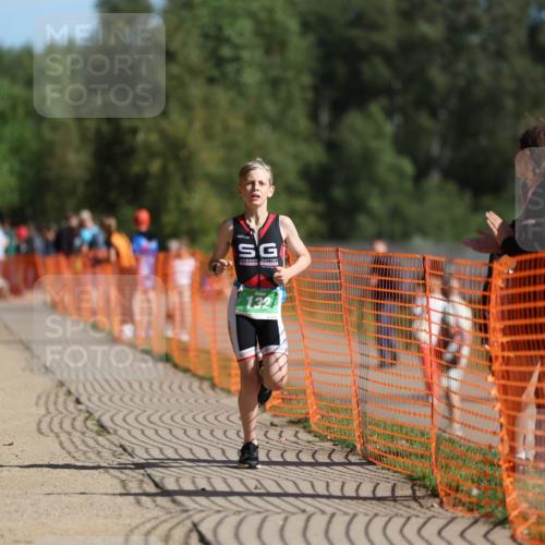 07.09.2025 - 19. Norderstedt Triathlon Michael Strokosch http://msf.ph/oto/8817100 07.09.2025 10:48:07 Laufen 124, 132, 1115 meine-sportfotos.de