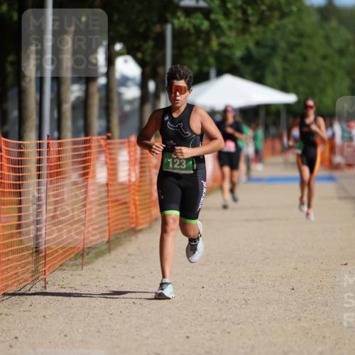 07.09.2025 - 19. Norderstedt Triathlon Michael Strokosch http://msf.ph/oto/8817233 07.09.2025 10:48:13 Laufen 91, 123, 132, 1115 meine-sportfotos.de