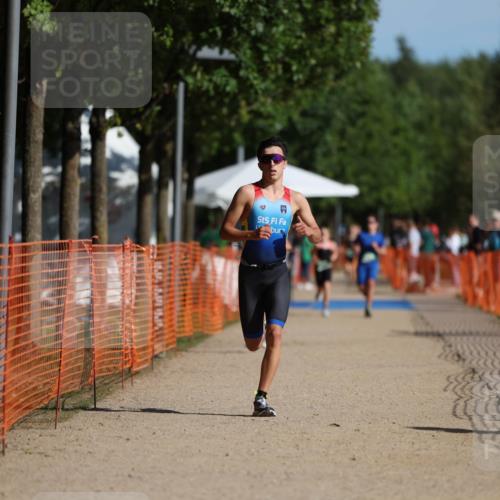 07.09.2025 - 19. Norderstedt Triathlon Michael Strokosch http://msf.ph/oto/8817602 07.09.2025 10:48:41 Laufen 61, 654 meine-sportfotos.de