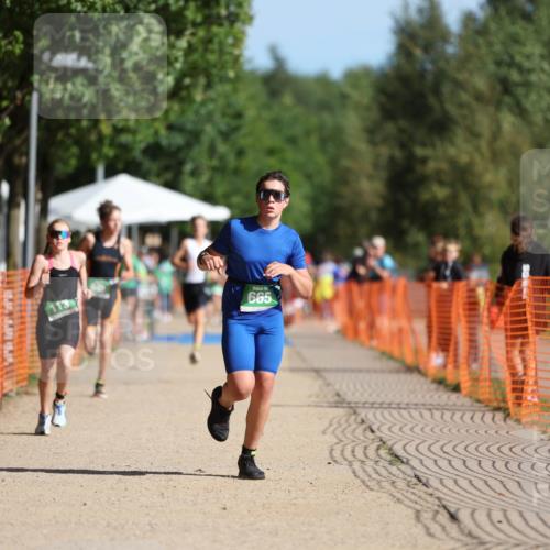 07.09.2025 - 19. Norderstedt Triathlon Michael Strokosch http://msf.ph/oto/8817806 07.09.2025 10:48:54 Laufen 71, 113, 645, 665 meine-sportfotos.de