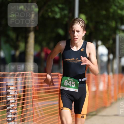 07.09.2025 - 19. Norderstedt Triathlon Michael Strokosch http://msf.ph/oto/8817887 07.09.2025 10:48:59 Laufen 113, 645, 665, 675 meine-sportfotos.de
