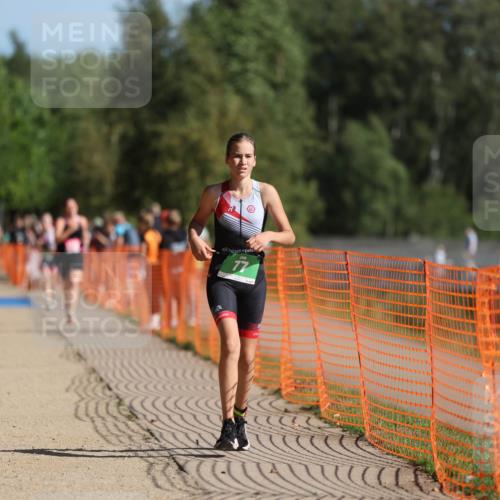 07.09.2025 - 19. Norderstedt Triathlon Michael Strokosch http://msf.ph/oto/8818242 07.09.2025 10:49:39 Laufen 77 meine-sportfotos.de