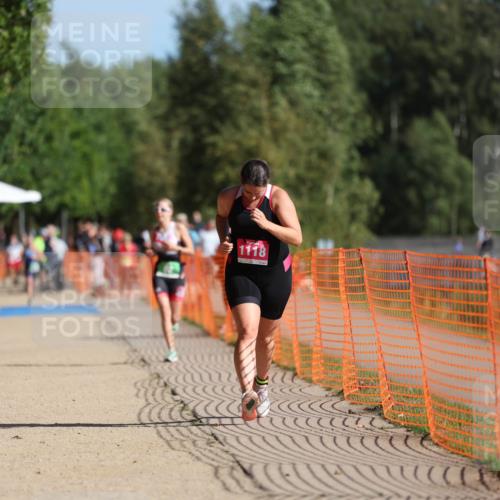 07.09.2025 - 19. Norderstedt Triathlon Michael Strokosch http://msf.ph/oto/8818347 07.09.2025 10:49:48 Laufen 664, 1118 meine-sportfotos.de