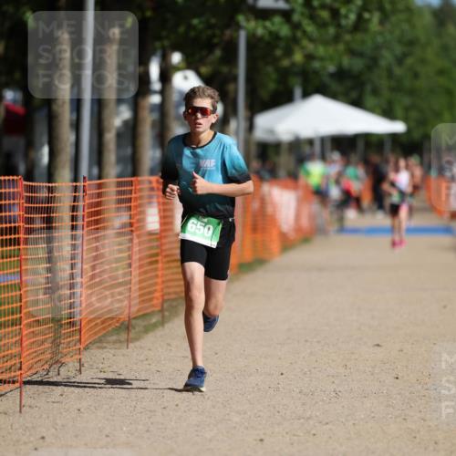 07.09.2025 - 19. Norderstedt Triathlon Michael Strokosch http://msf.ph/oto/8818873 07.09.2025 10:50:44 Laufen 650 meine-sportfotos.de