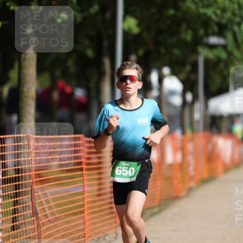 07.09.2025 - 19. Norderstedt Triathlon Michael Strokosch http://msf.ph/oto/8818896 07.09.2025 10:50:45 Laufen 650 meine-sportfotos.de
