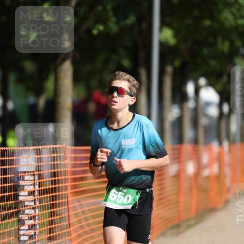 07.09.2025 - 19. Norderstedt Triathlon Michael Strokosch http://msf.ph/oto/8818900 07.09.2025 10:50:46 Laufen 650 meine-sportfotos.de