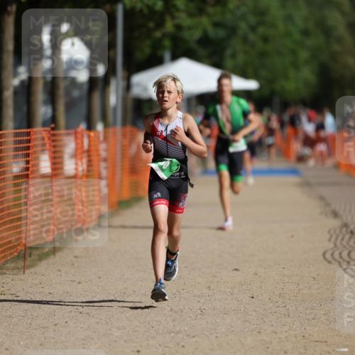 07.09.2025 - 19. Norderstedt Triathlon Michael Strokosch http://msf.ph/oto/8818995 07.09.2025 10:51:05 Laufen 80, 663 meine-sportfotos.de